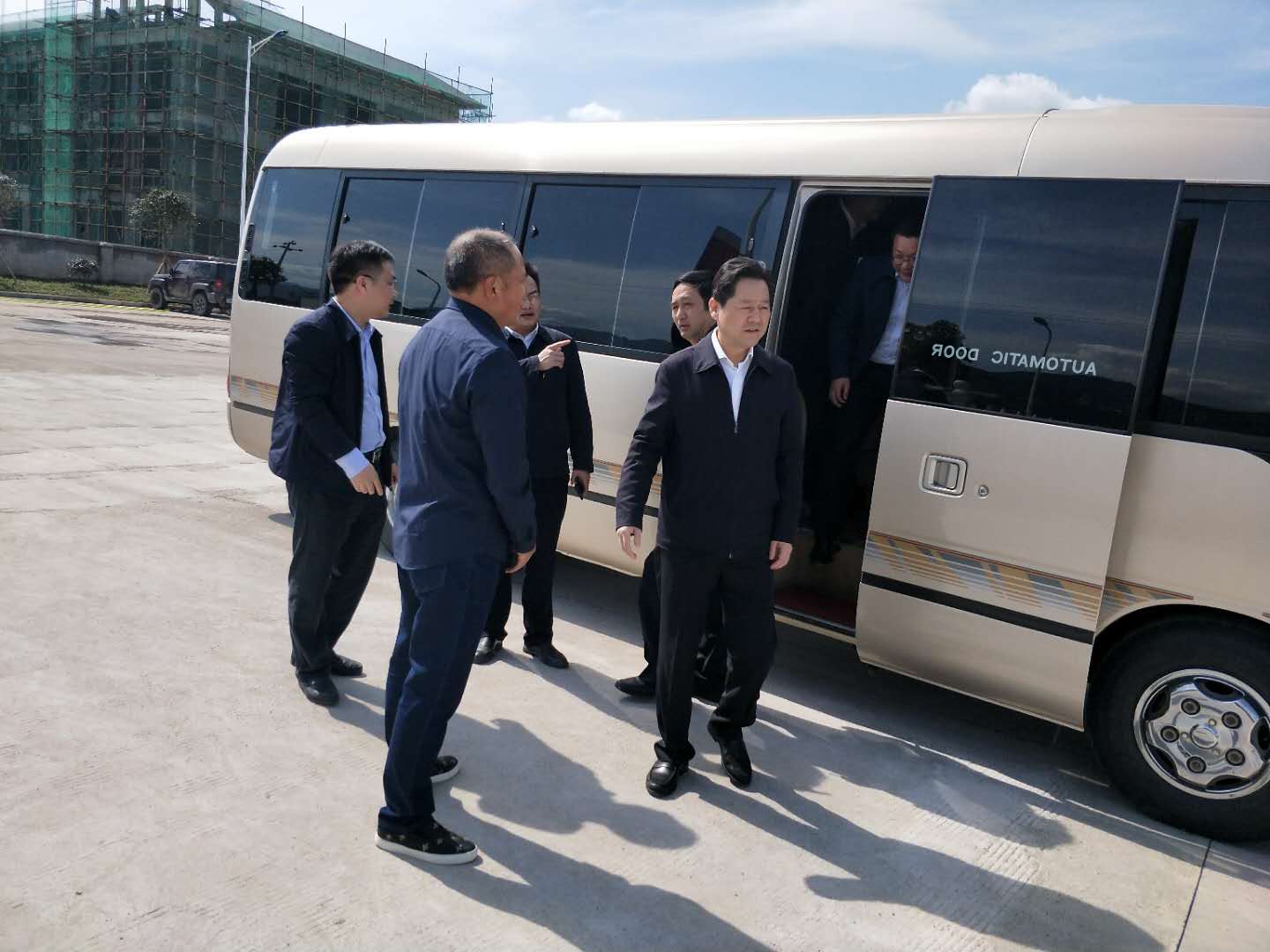 張家界市委書記、市人大常委會主任虢正貴來我公司視察調(diào)研工作
